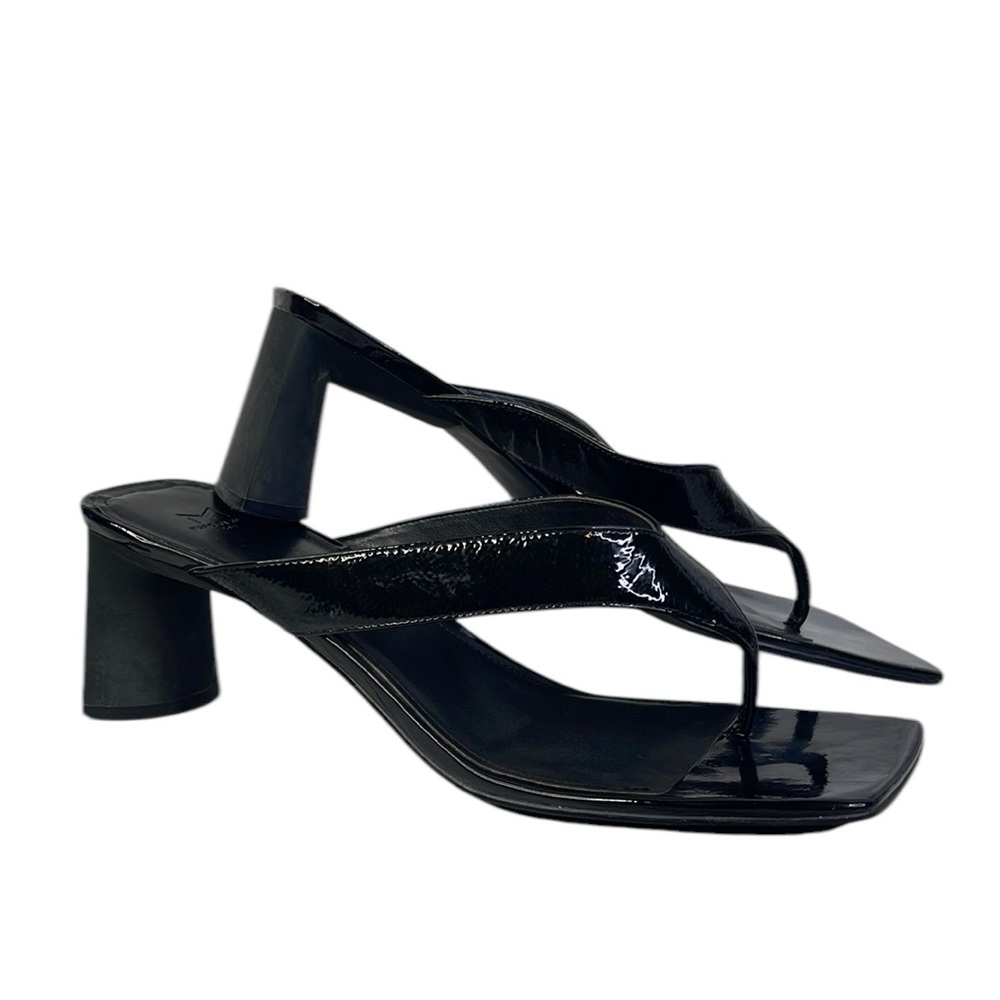 Marc Fisher Women's Cadence Round Heel Sandals Black  Open square toe size 9.5 M